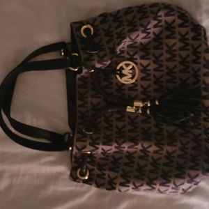 Michael kors purse